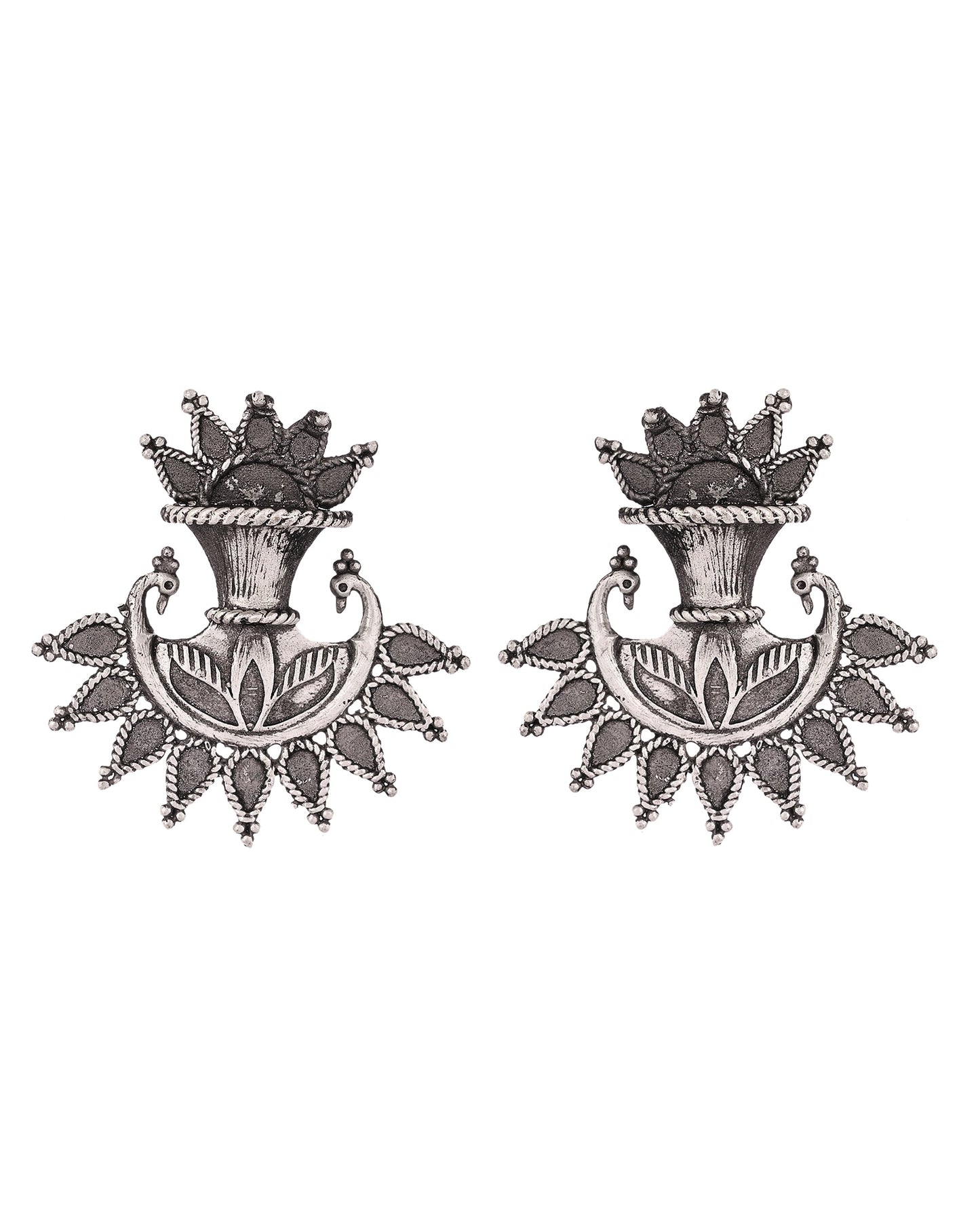 PEACOCK LILA STUDS