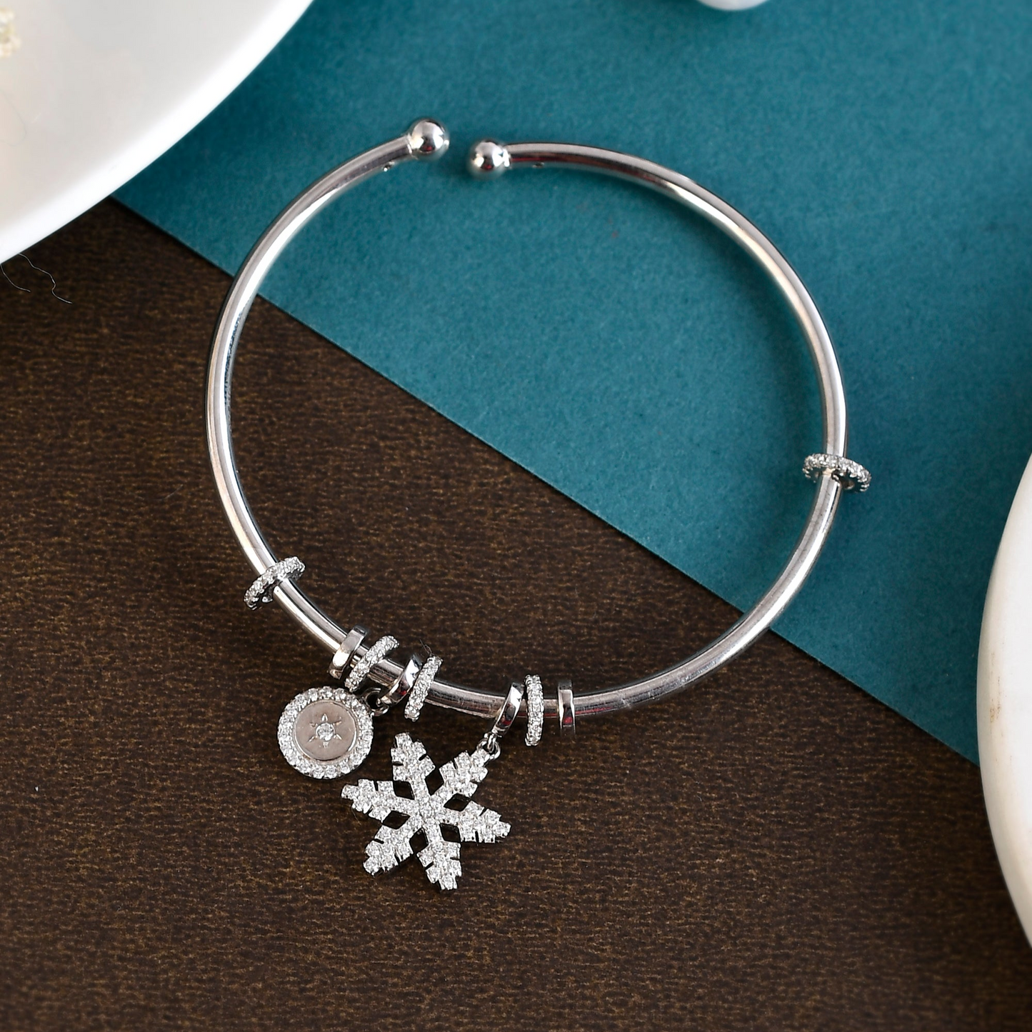 SILVER DIAMOND SNOWFLAKE BRACELET