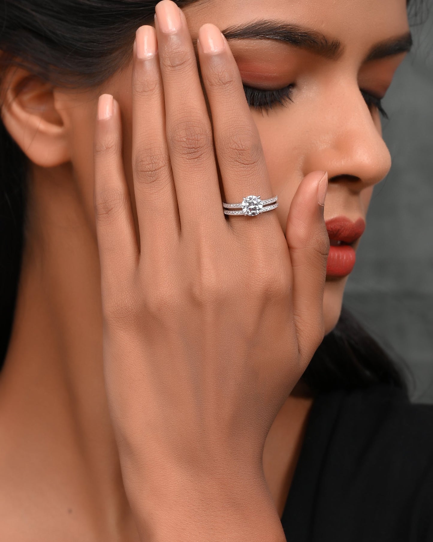 SILVER DUAL FROST DIAMOND RING