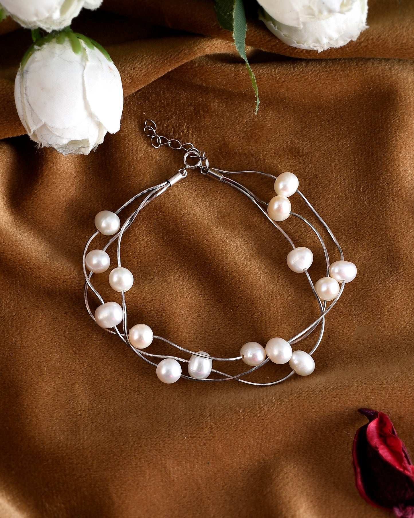 SILVER TRITANGLED PEARL BRACELET