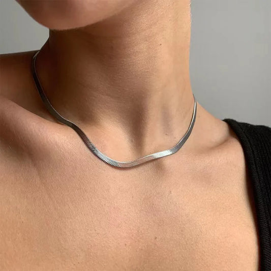 CRASH A PARTY HIP-HOP NECKLACE