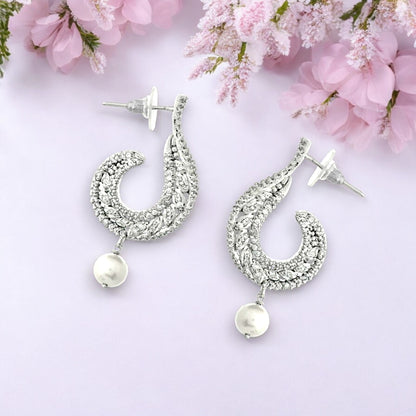 AD PEARL DROP EARRING