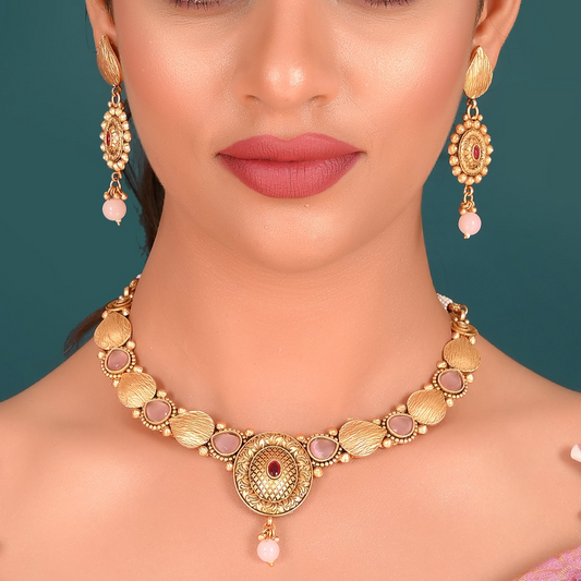 BLUSH JANET NECKLACE SET