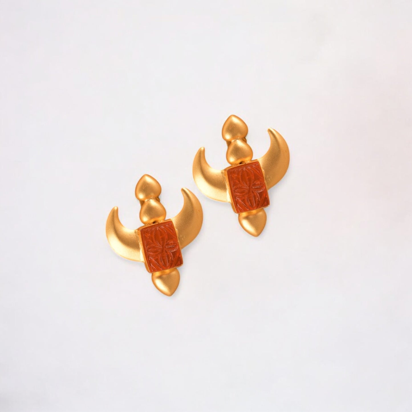 CORAL KYRA EARRING