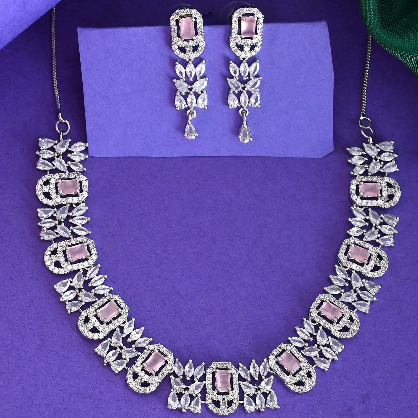 BLUSH SQUARE ICY SET