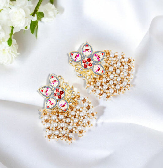 GREY PERSIS DANGLER