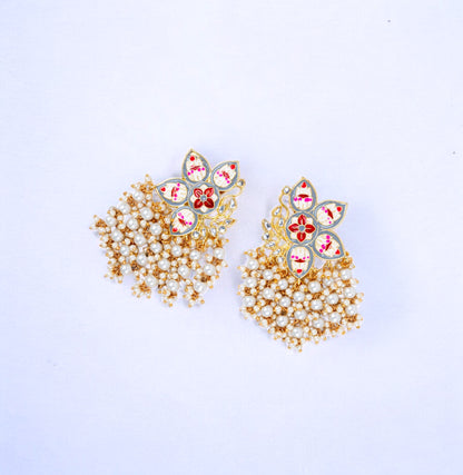 GREY PERSIS DANGLER