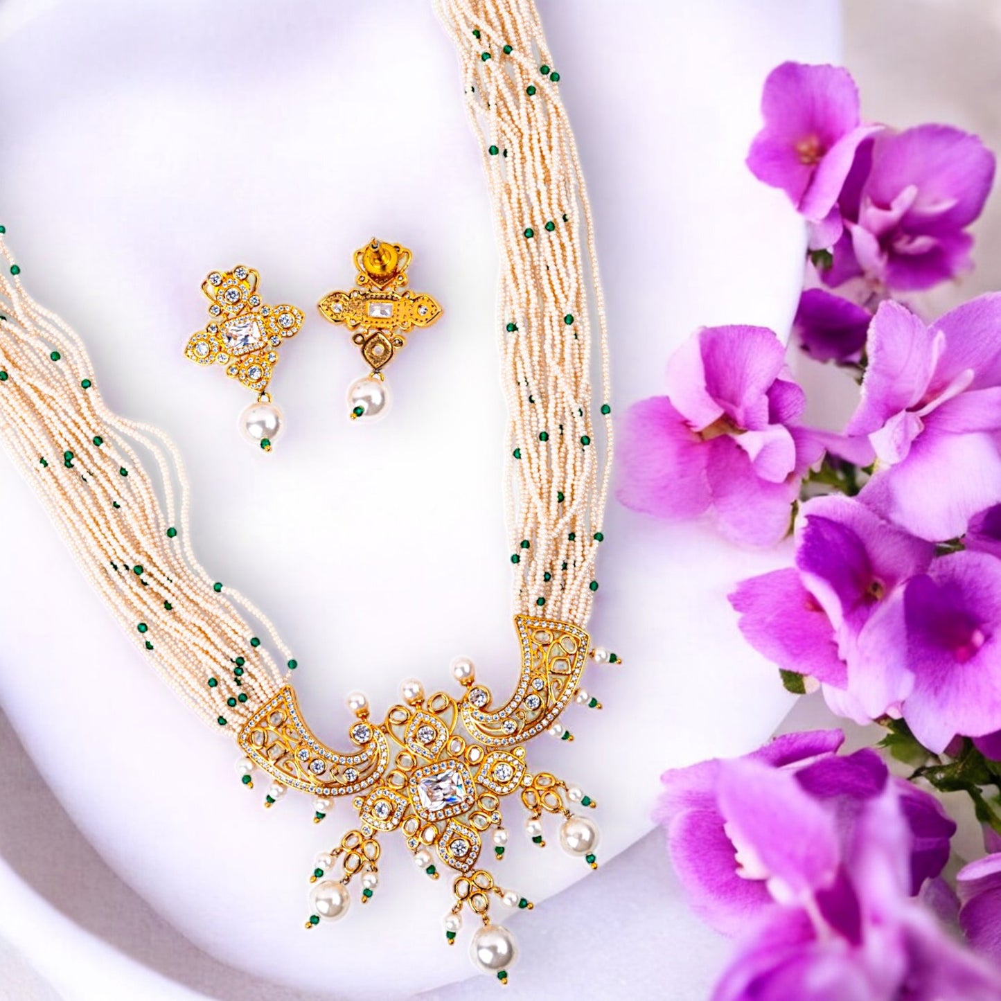 GREEN AD VAMIKA NECKLACE SET