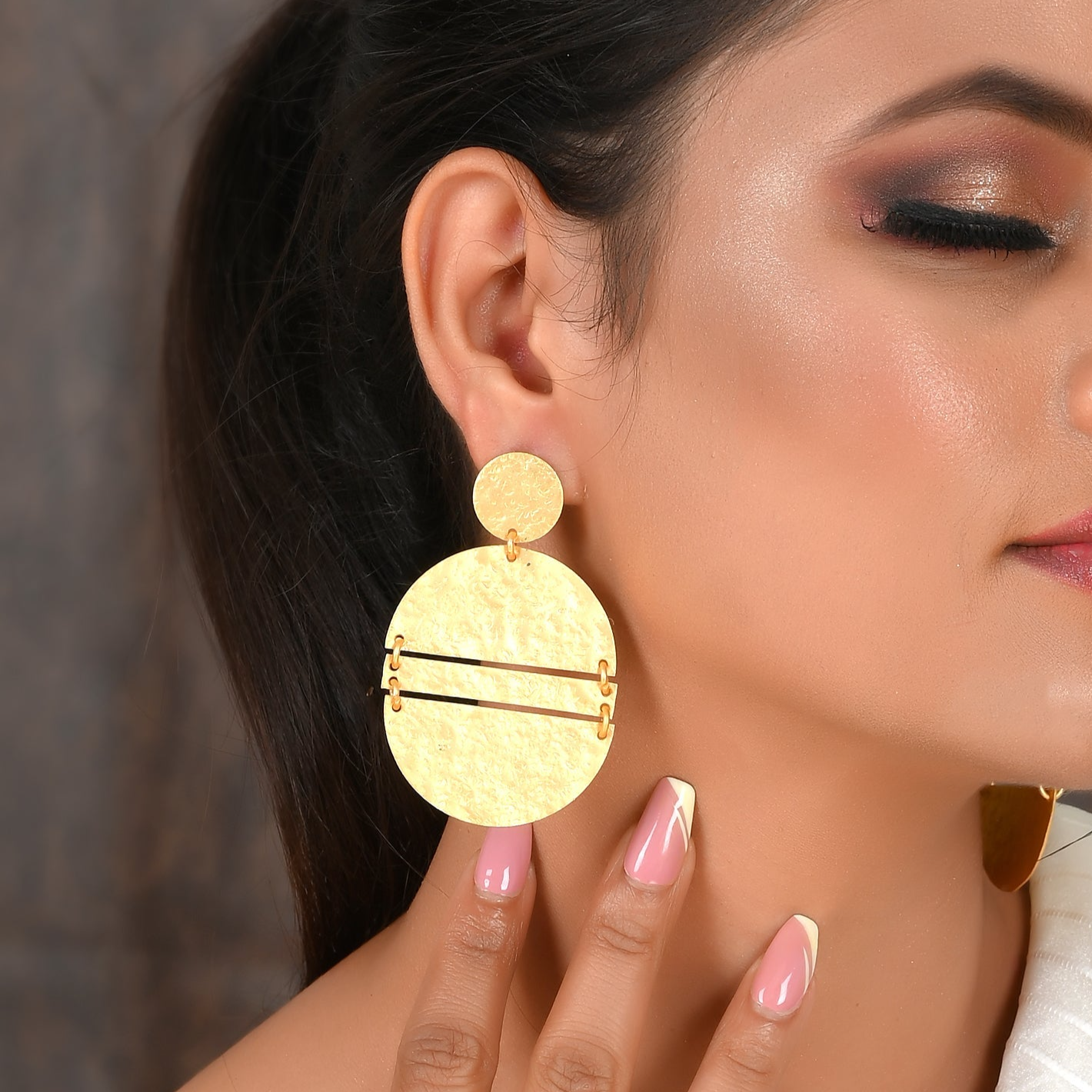 GOLDEN LAURYN EARRING