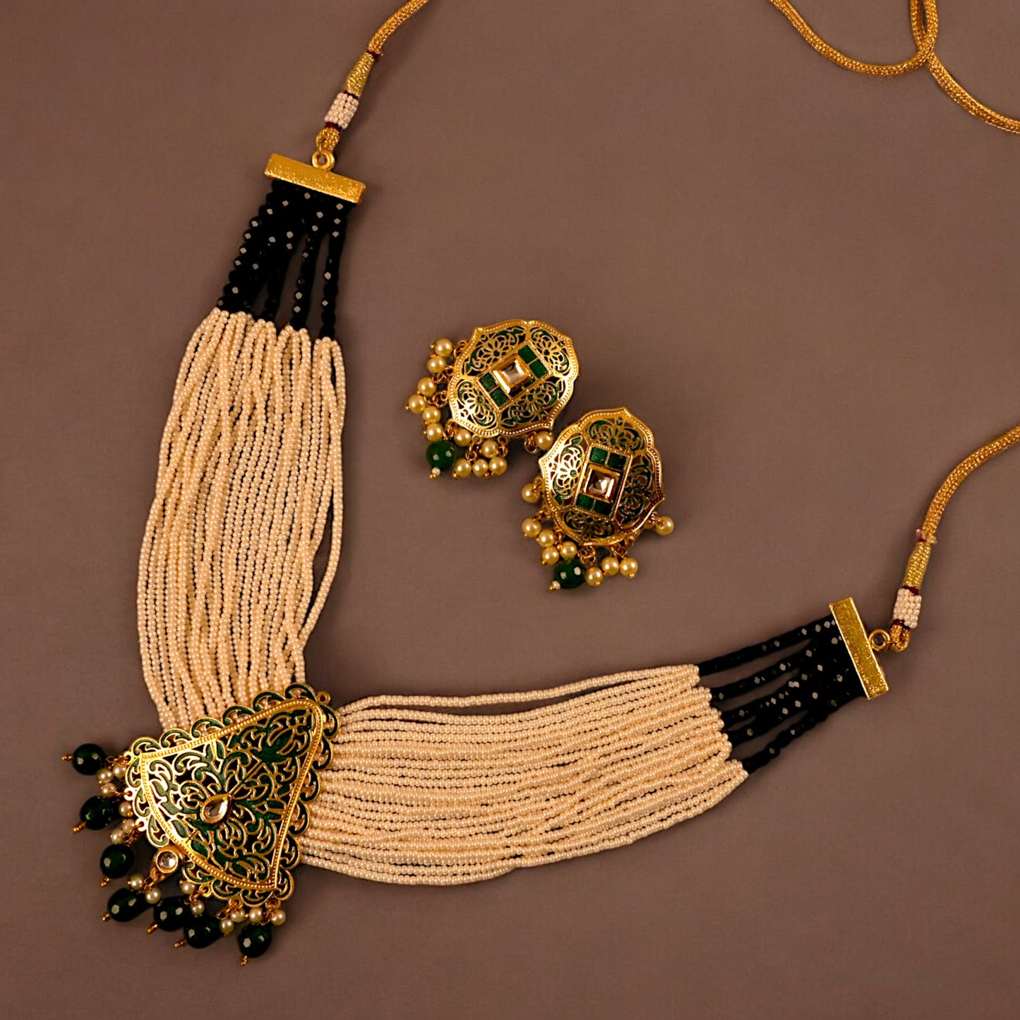 GREEN LORETTA MOTI NECKLACE SET