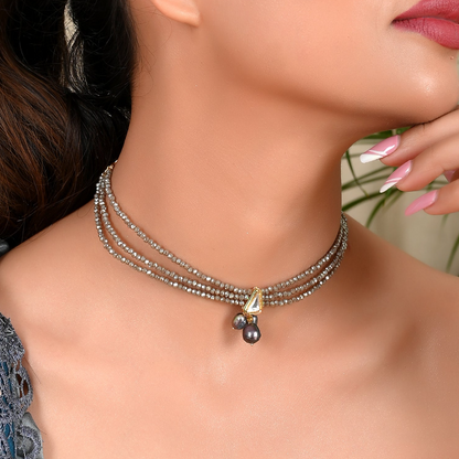 GREY VIOLA NECKLACE