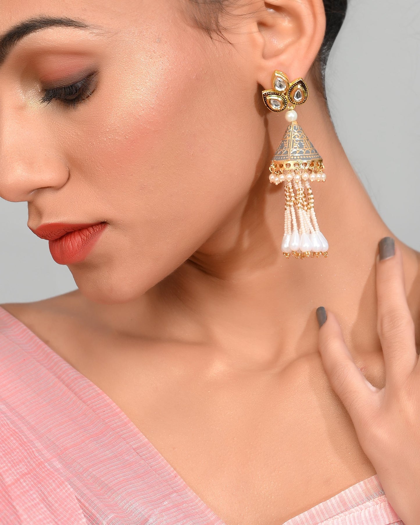 GREY SPRING JHUMKI