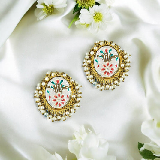 PEACH LENA STUDS