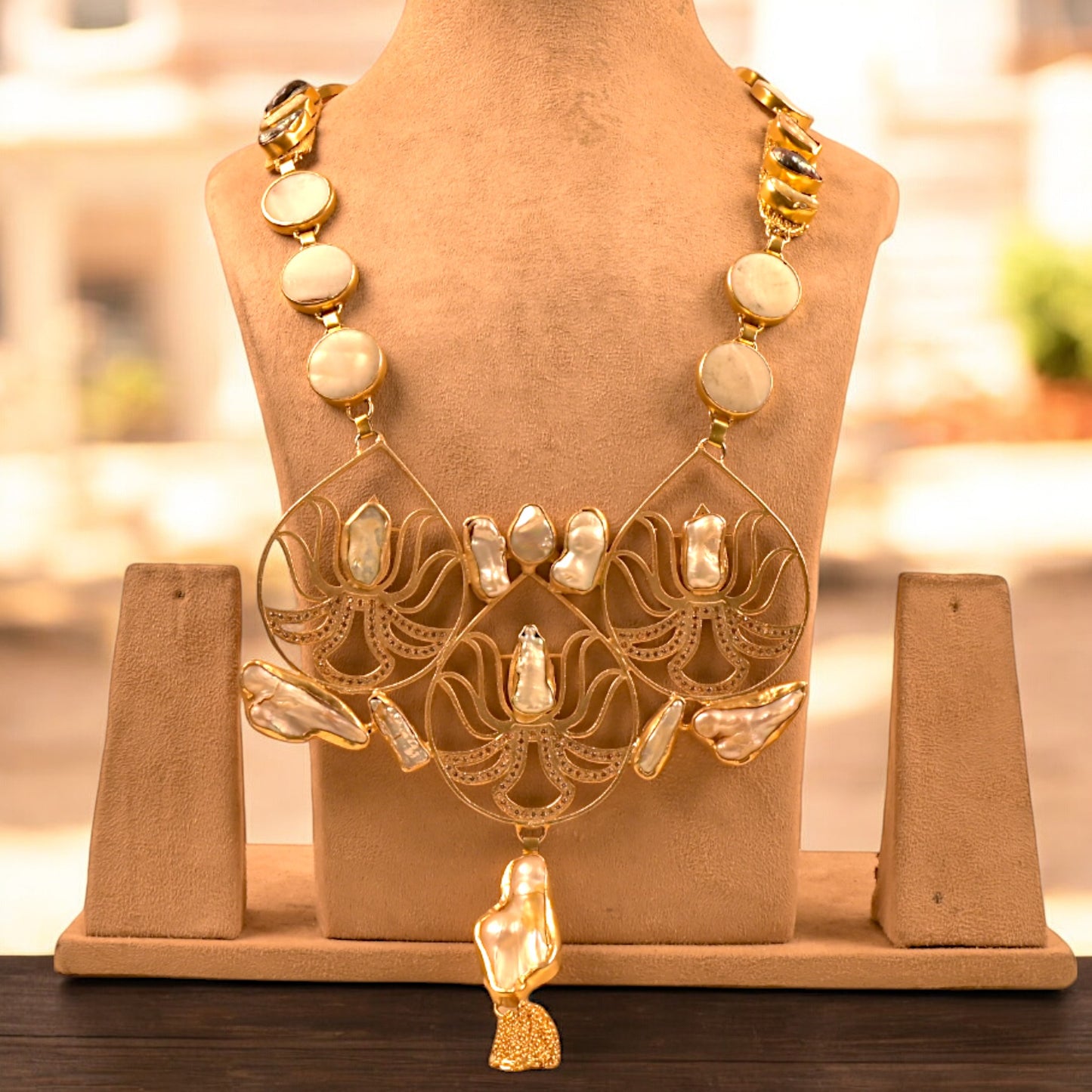 PEARL AVALANCHE STATEMENT NECKLACE