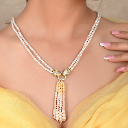 WHITE PEARL VANESSA NECKLACE
