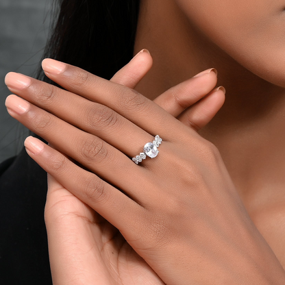 SILVER CLASSIC OVAL DIAMOND RING