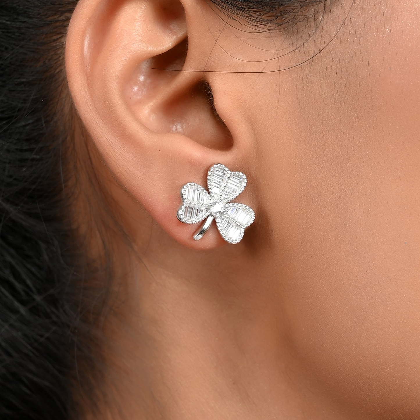 SILVER DIAMOND THREE PETAL EARRINGS