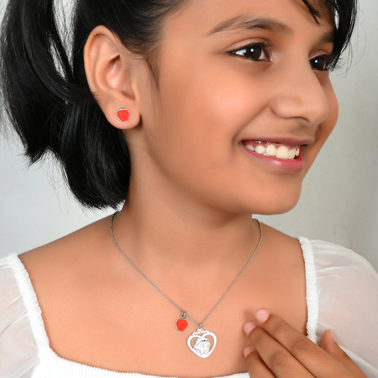 SILVER HEART SNOWWHITE NECKLACE SET