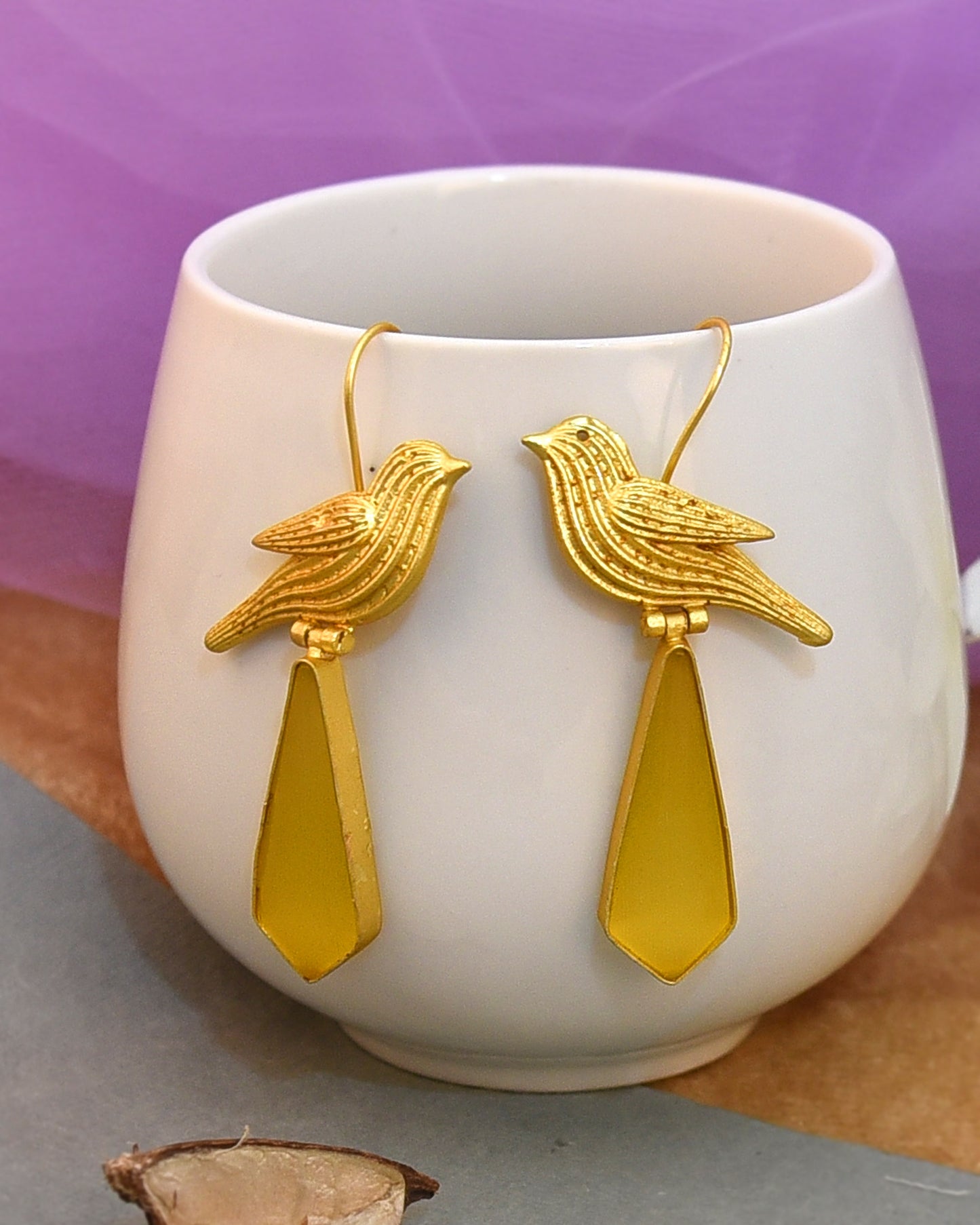 YELLOW LARA EARRING